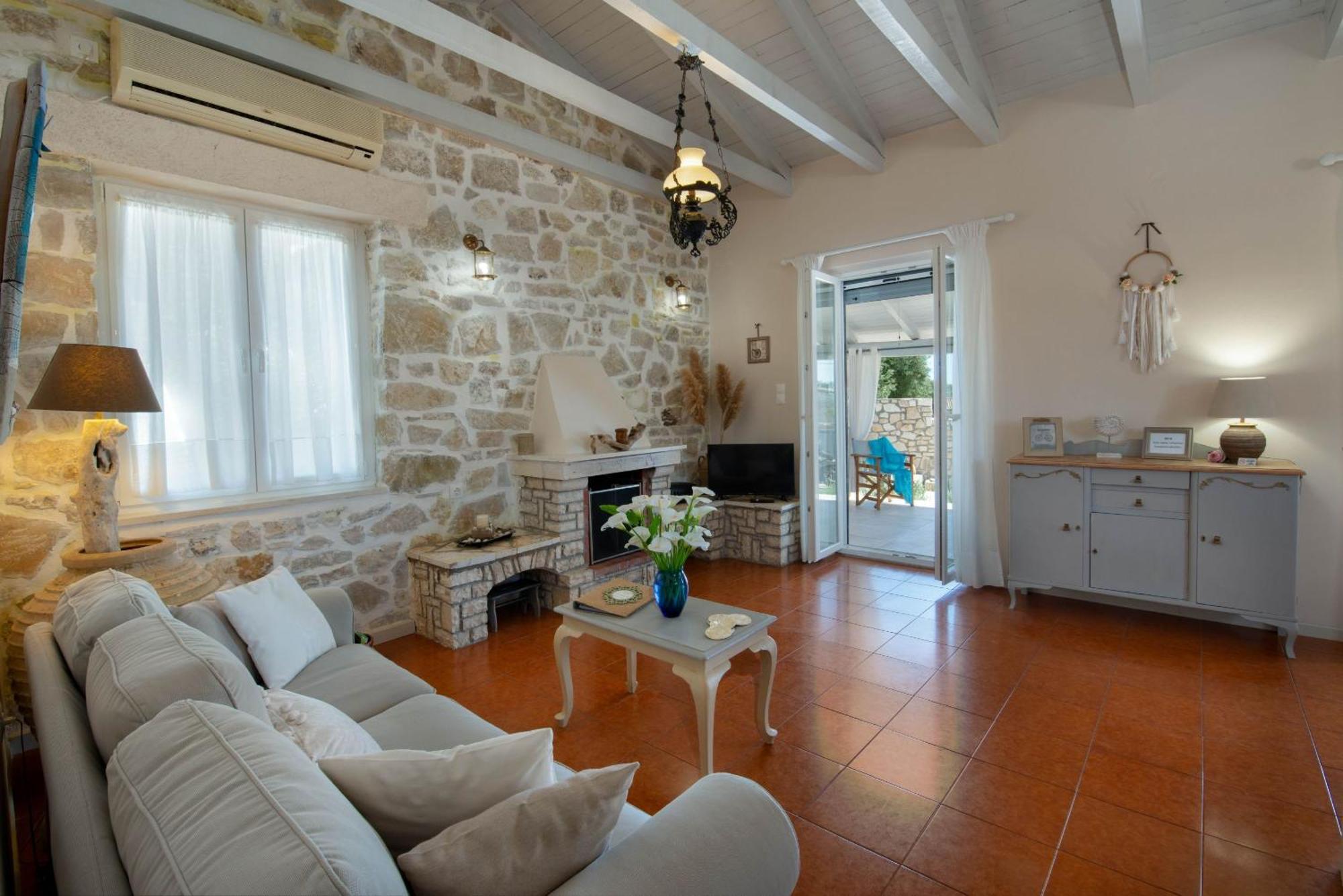 Villa Labovitsa Vlachopoulátika Eksteriør bilde